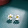 Spring Mori Small Daisy Stud Earrings Female Korean Version Fresh and Simple Flower Earrings Female Ins Wind