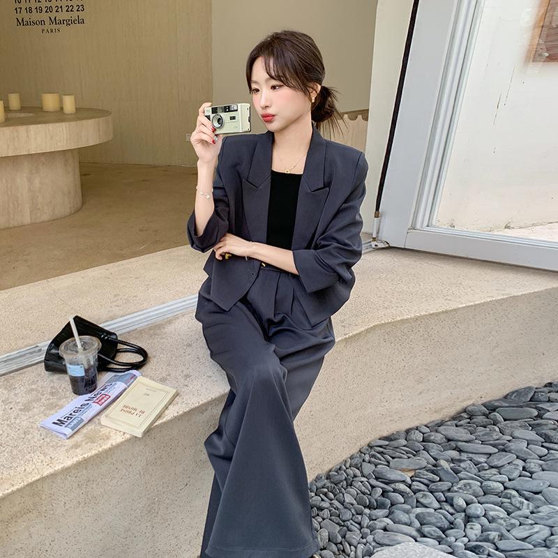 2025 Spring Women's Fashion Suit: Short Blazer & Wide-Leg Pants Two-Piece Set