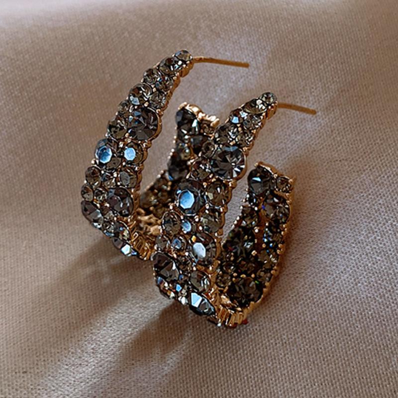 2025 New Inlaid Rhinestone Pearl Stud Earrings Women Personality Fashion Unique Design Earrings Wedding Jewelry Birthday Gift