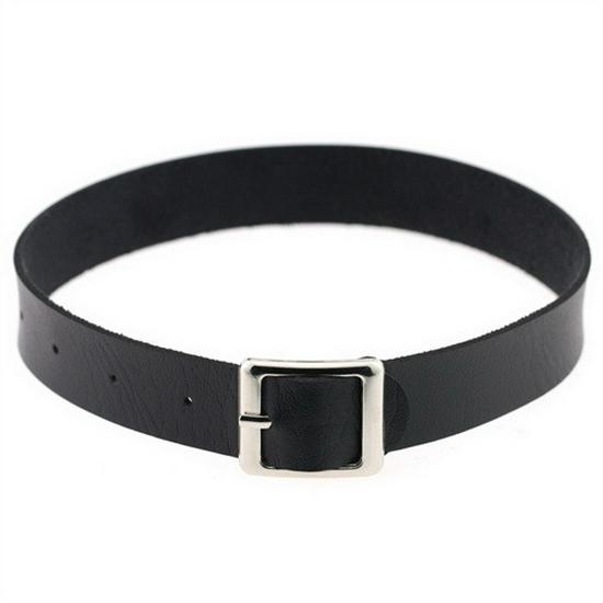 Cool Gothic Black Heart Choker: Women s Punk Metal Necklace with Collar Strap