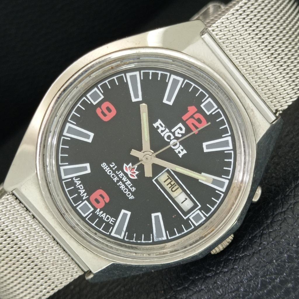 

VINTAGE RICOH R31 AUTOMATIC JAPAN MENS BLACK COLOR DIAL WATCH a706861-1
