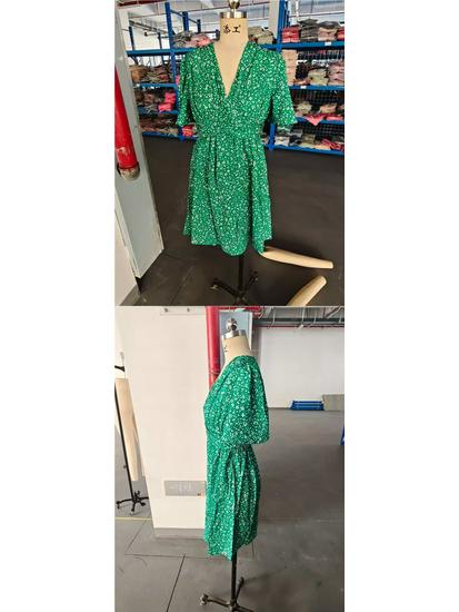 Summer Floral V-Neck Midi Dress with Pleated Skirt and Mid Sleeves