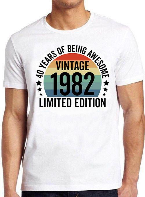 40 Years Of Being Awesome Limited Edition 1982 Birthday Cool Gift T Shirt M805