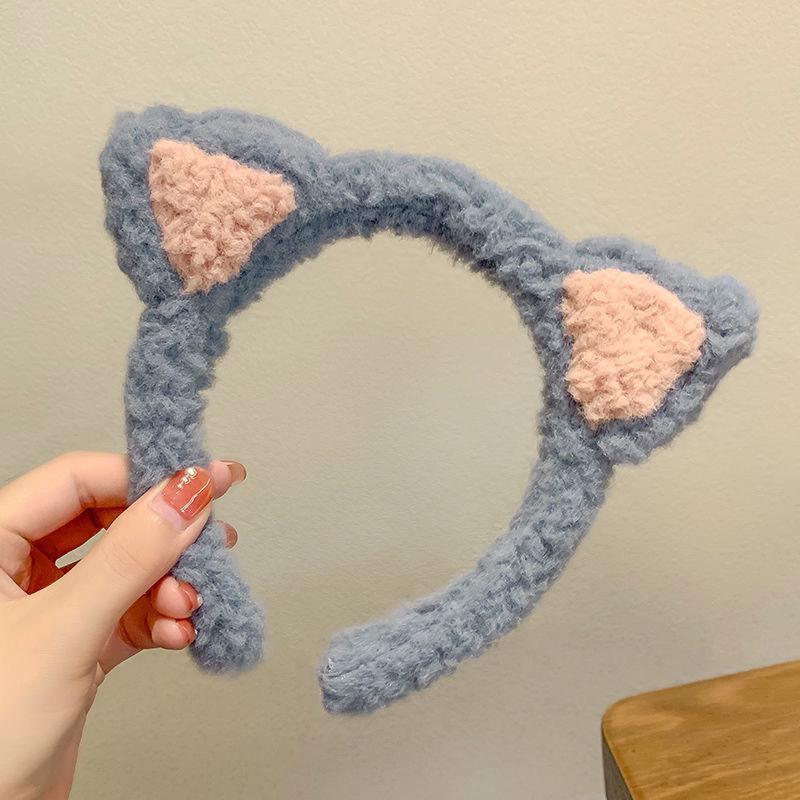 Cartoon Plush Headband: Cute Hair Accessory for Women & Kids, Perfect for Face Washing