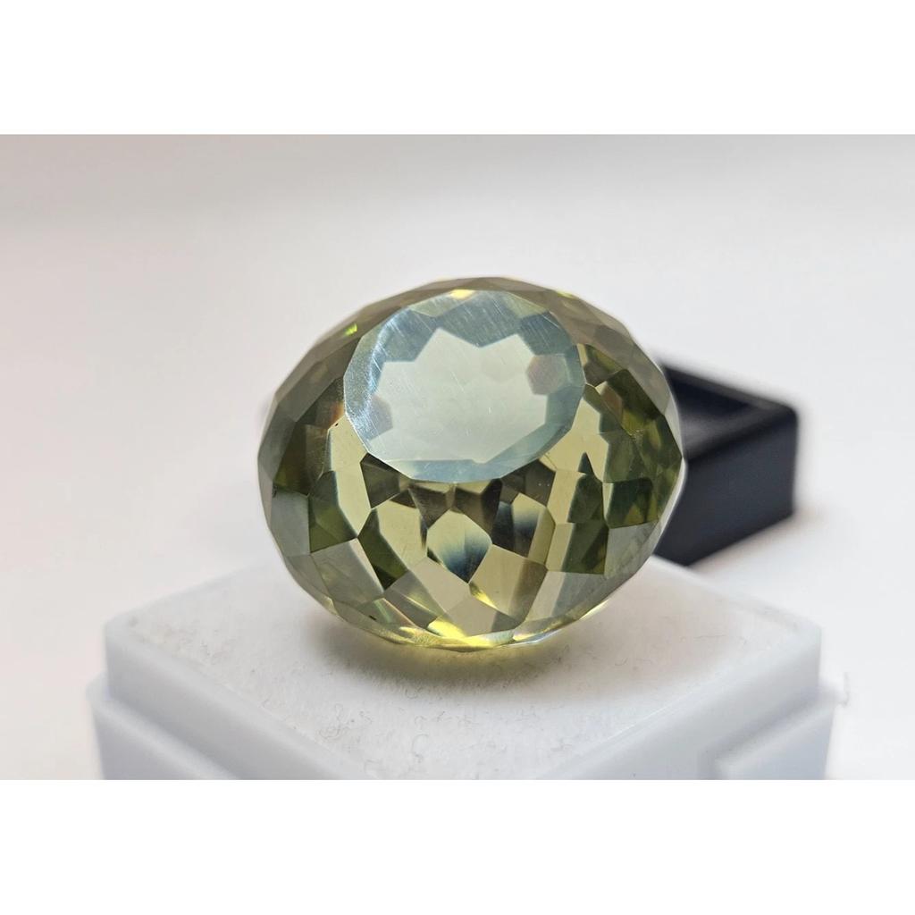 Natural Zircon Green Color Cambodian 107.80 Ct Round Cut Beautiful Gemstone
