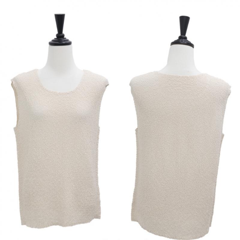 Shiz Madam Gravity Cream Pleated Tank Top Mother Wear T57380