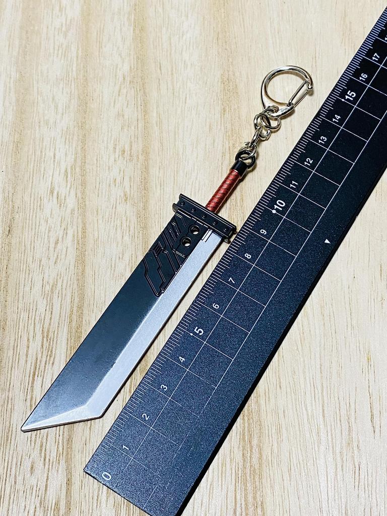 12cm Buster Sword FF7 Final Fantasy Mini Weapon Alloy Sword, Spear, Bow, Arrow, Shield, Katana, Axe, Gun, Accessory, Keychain, Figure, Interior, Doll,