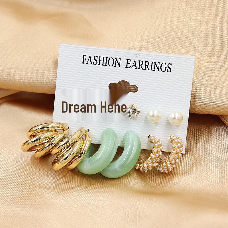 European & American Geometric C-Shaped Hoop Earrings: 6-Piece Gold & Pearl Wire-Wrapped Set for Women