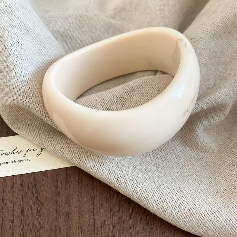 Acrylic resin pleated geometric round open bracelet fashion versatile bracelet niche design jewelry