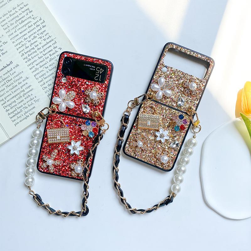 Folding Screen Flip Phone Case for Women for Samsung ZFlip6 Flower Sequins Rhinestone Pearl Metal Bracelet Skin