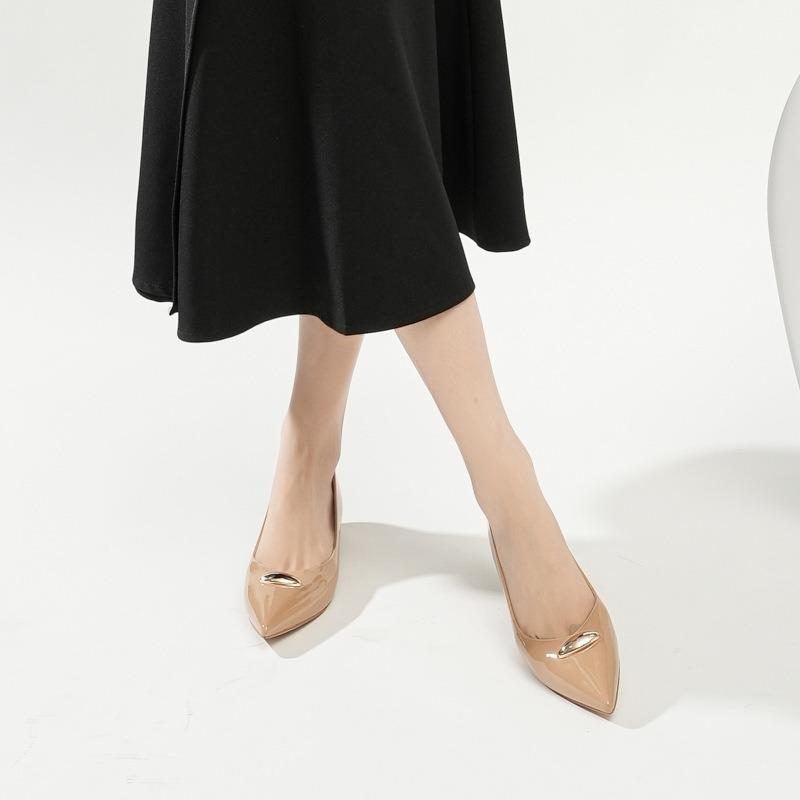 French patent leather high heels women's new shallow mouth pointed fashion single shoes first layer comfortable and versatile