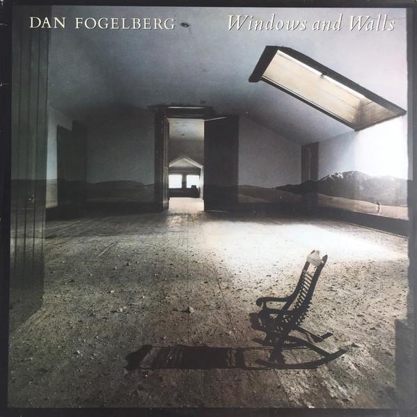 

LP Record DAN FOGELBERG - Windows And Walls EPC25773 EPIC 1984 Holland Rock Used