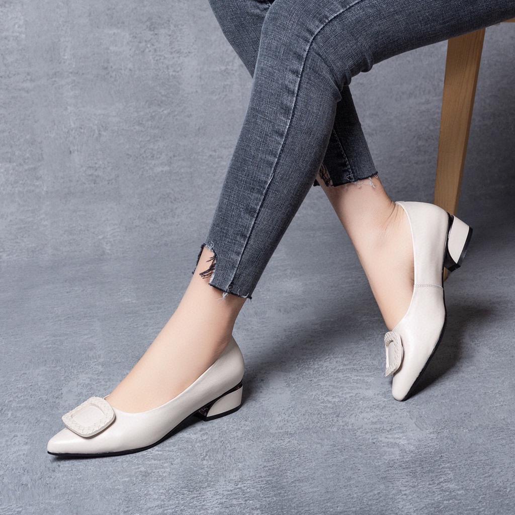 2025 autumn new fashion pointed square buckle temperament low heel single shoes first layer cowhide flat loafers work shoes