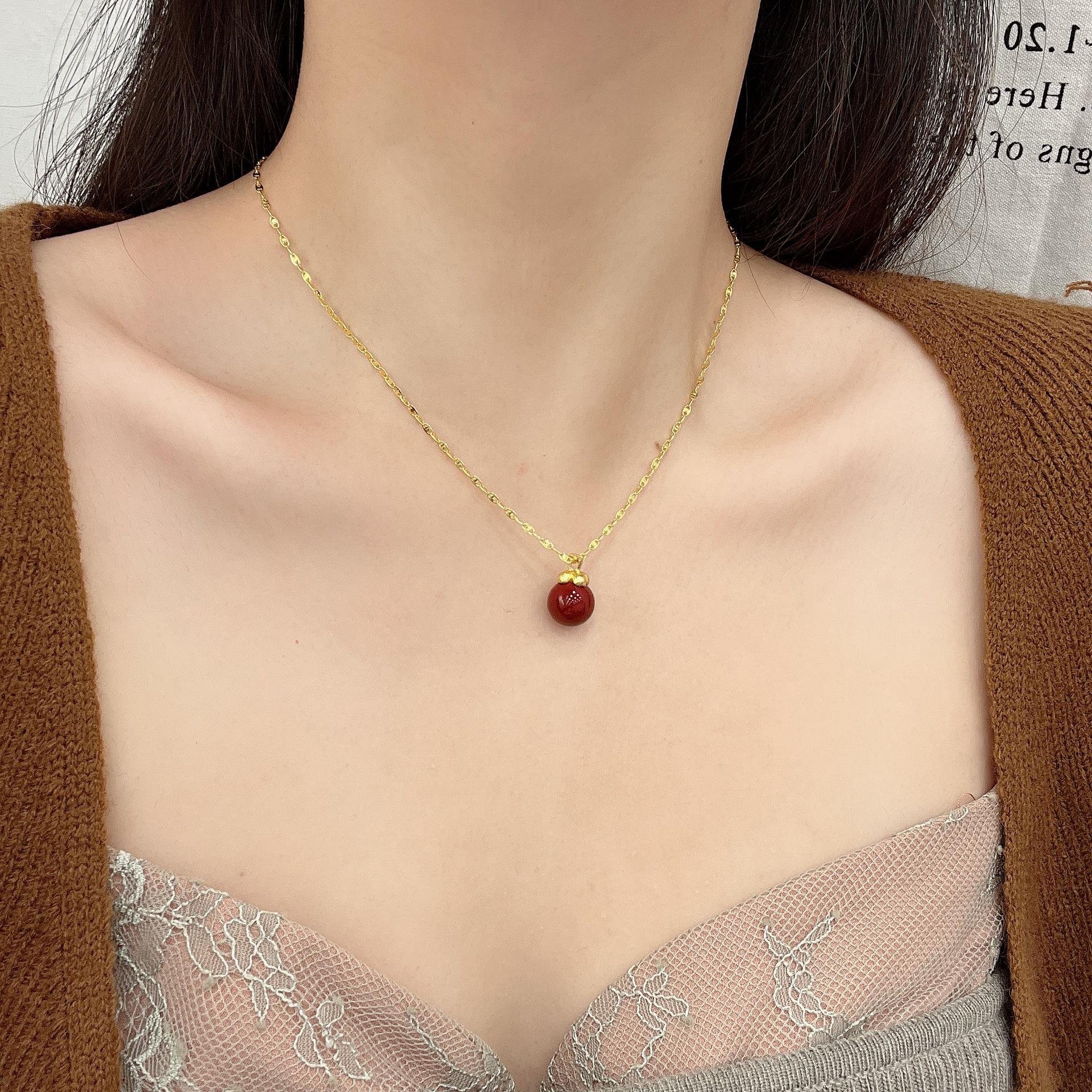 

Korean Fashion Pearl Pendant Necklace: Elegant, Versatile, Multi-Color Clavicle Chain for Women N1463