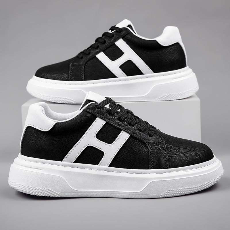 FashionLuxury Brand Men Casual Skateboard Shoes Comfortable Sneakers Men's Fashion Vulcanize Shoes New Trendy Thick Soled Hiking Shoes