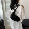 Chic Retro One Shoulder Bag Stylish Minimalist Small Moon Bag For Women In Black White Green