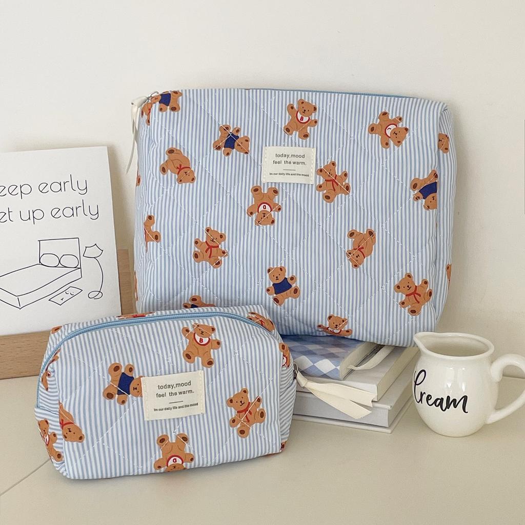Cross-border Blue Striped Bear Cosmetic Bag Cartoon Girl Heart Going Out Portable Large Capacity Quilted Wash Storage Bag