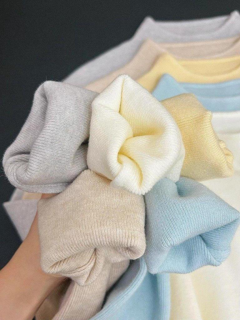 Korean Style Women's Slim Fit Semi-High Neck Sweater: Soft, Glutinous Autumn/Winter Pullover Knitwear Base Layer Top