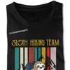 Equipo de Senderismo Perezoso Llegaremos Cuando Lleguemos Camiseta Retro Vintage para Hombre Joven Estilo Inglés Camisetas para Hombre