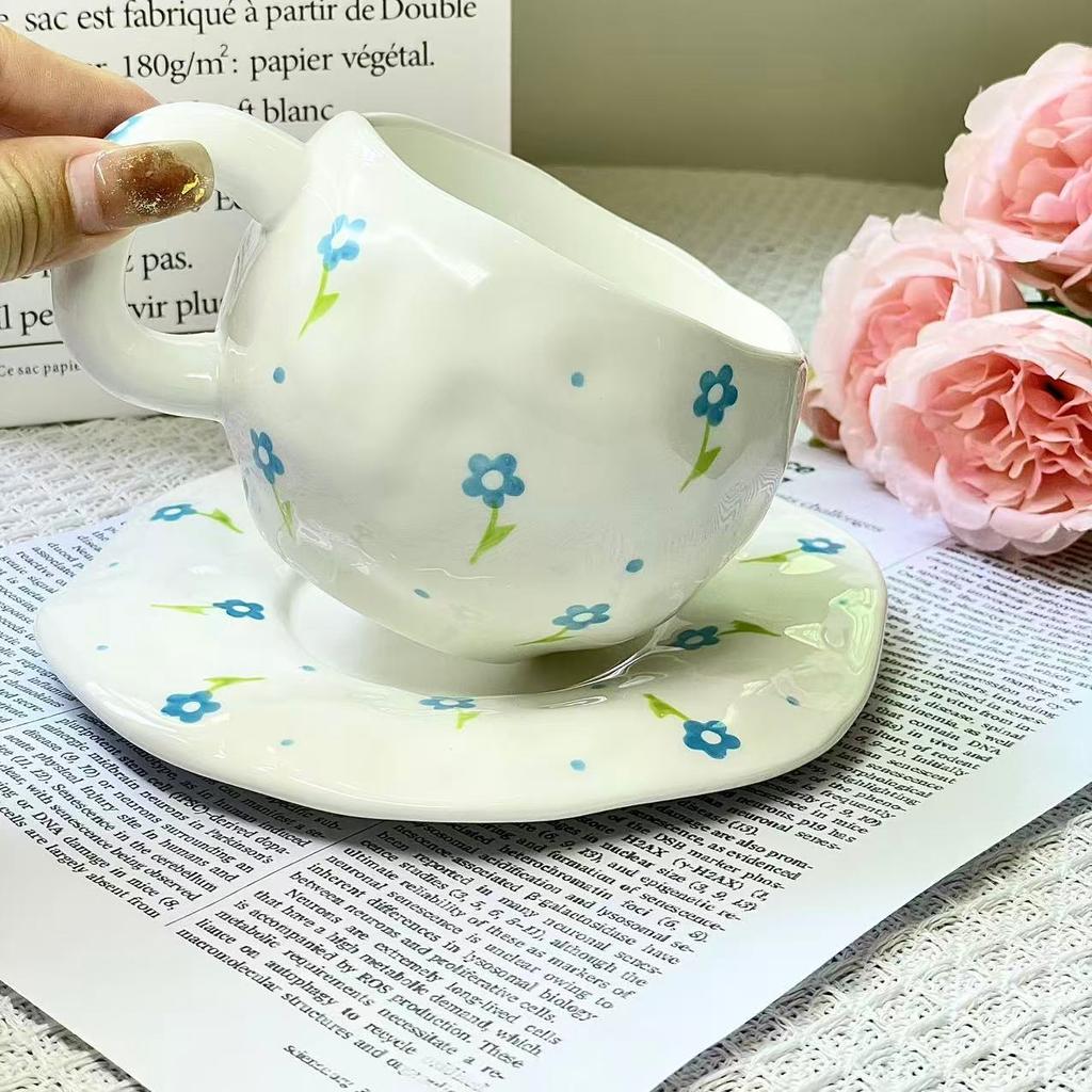 ins hand-painted pinch flower latte mocha high value lily of the valley, oat latte cup underglaze ceramic cup and saucer