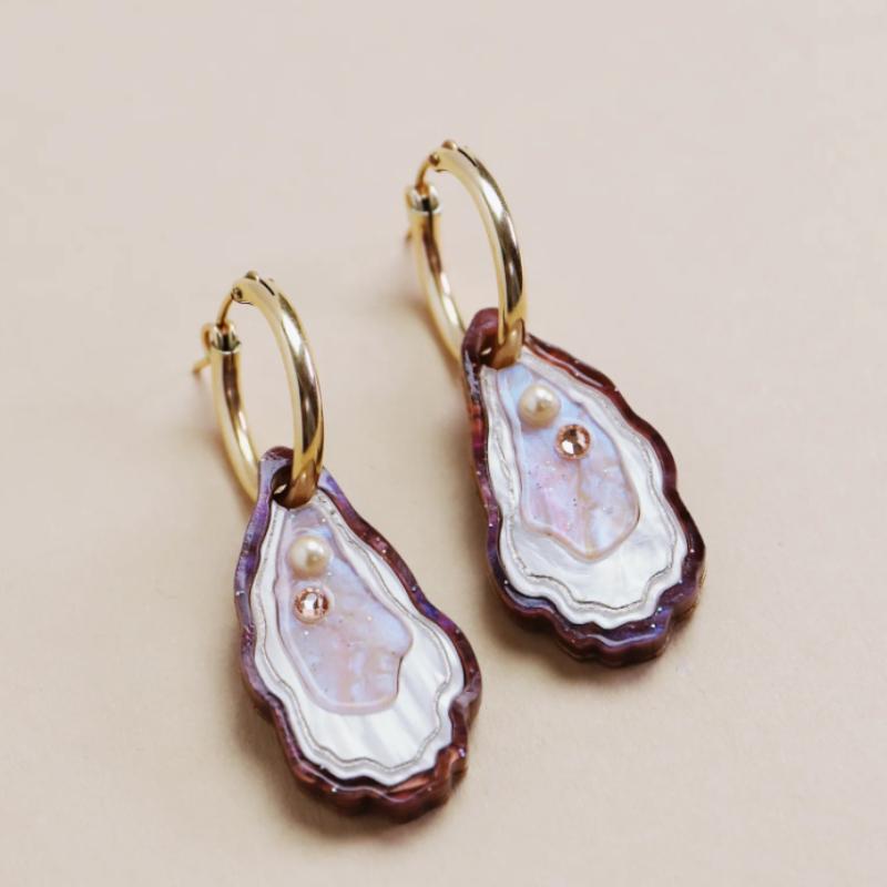 Women's able Earrings in Shell Shape Inlaid with Sparkling Synthetic Zirconia Retro Elegant Design for Daily Party Wear