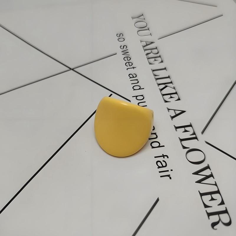 1 Stück Süßigkeitenfarbe Acrylharz Ring Einfach Mode Geometrisch Rund Fingerringe Damen Stapelringe
