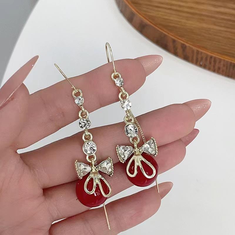 Simple Temperament Light Luxury Anti-lost Earrings Women's Fashion High Sense Tassel Versatile Super Fairy Personalized Earrings