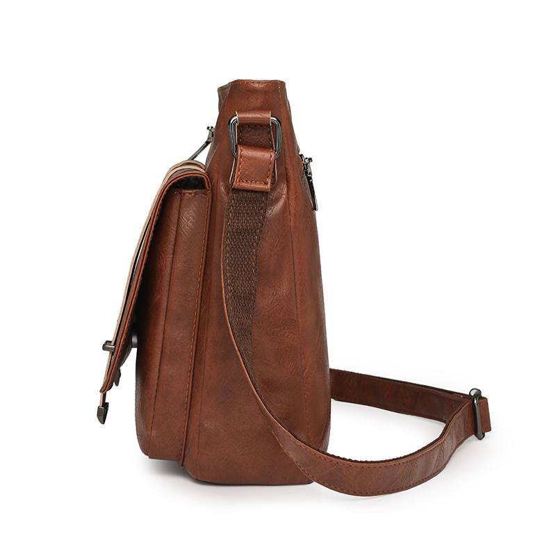 Women's Shoulder Bag Large Capacity Business Commuter Crossbody Bag Retro Messenger Bag PU Small Square Bag