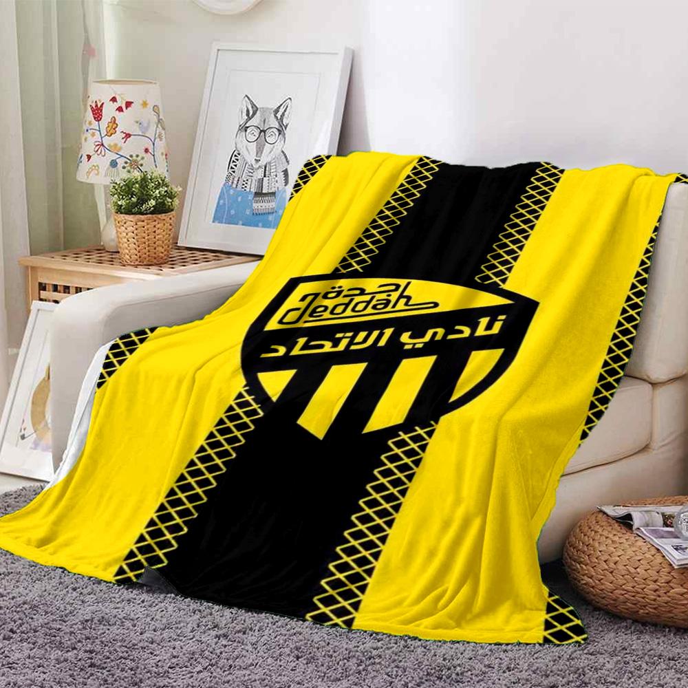 Al-Ittihad Club Logo Print Flannel Blanket High Quality Warm Comfortable Cover for All Seasons Perfect for Gifts Home Decor