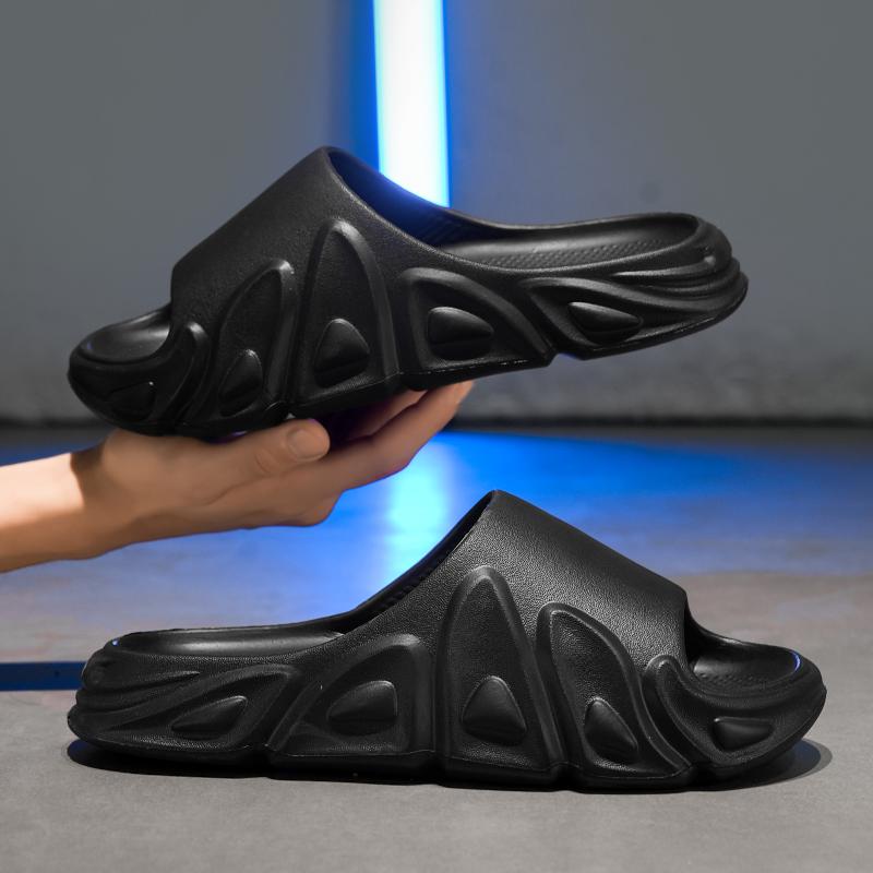 Leisure Men Garden Shoe New Trendy Outdoor Wear Slides Slippers Sandals Home Non-Slip Flip Flops Breathable  Eva Beach Half Drag