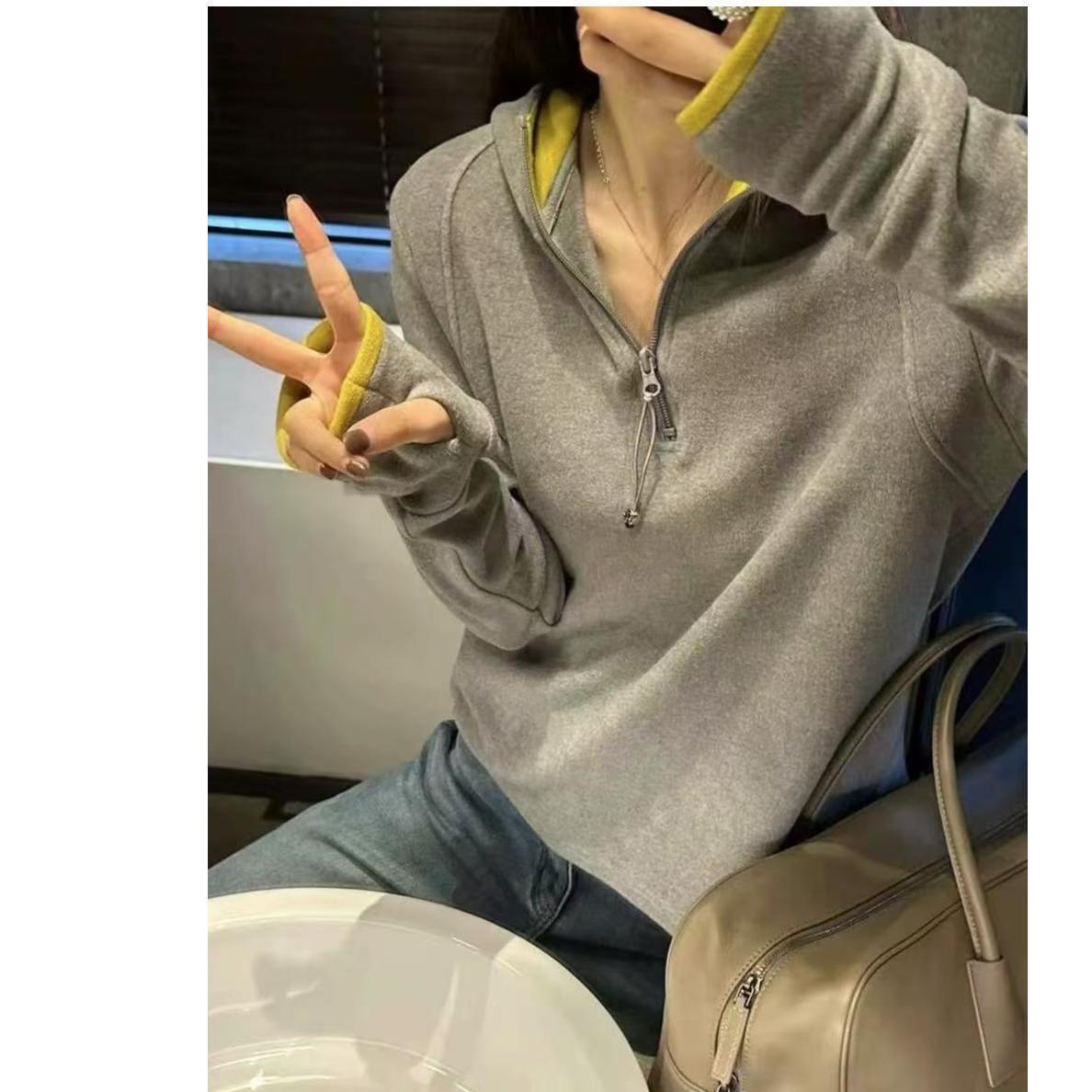 

Cozy Color-Block German Velvet Half-Zip Hooded Top – Trendy, Slimming, Casual Women s Fashion 3XL [145-160 lbs] темно-сірий