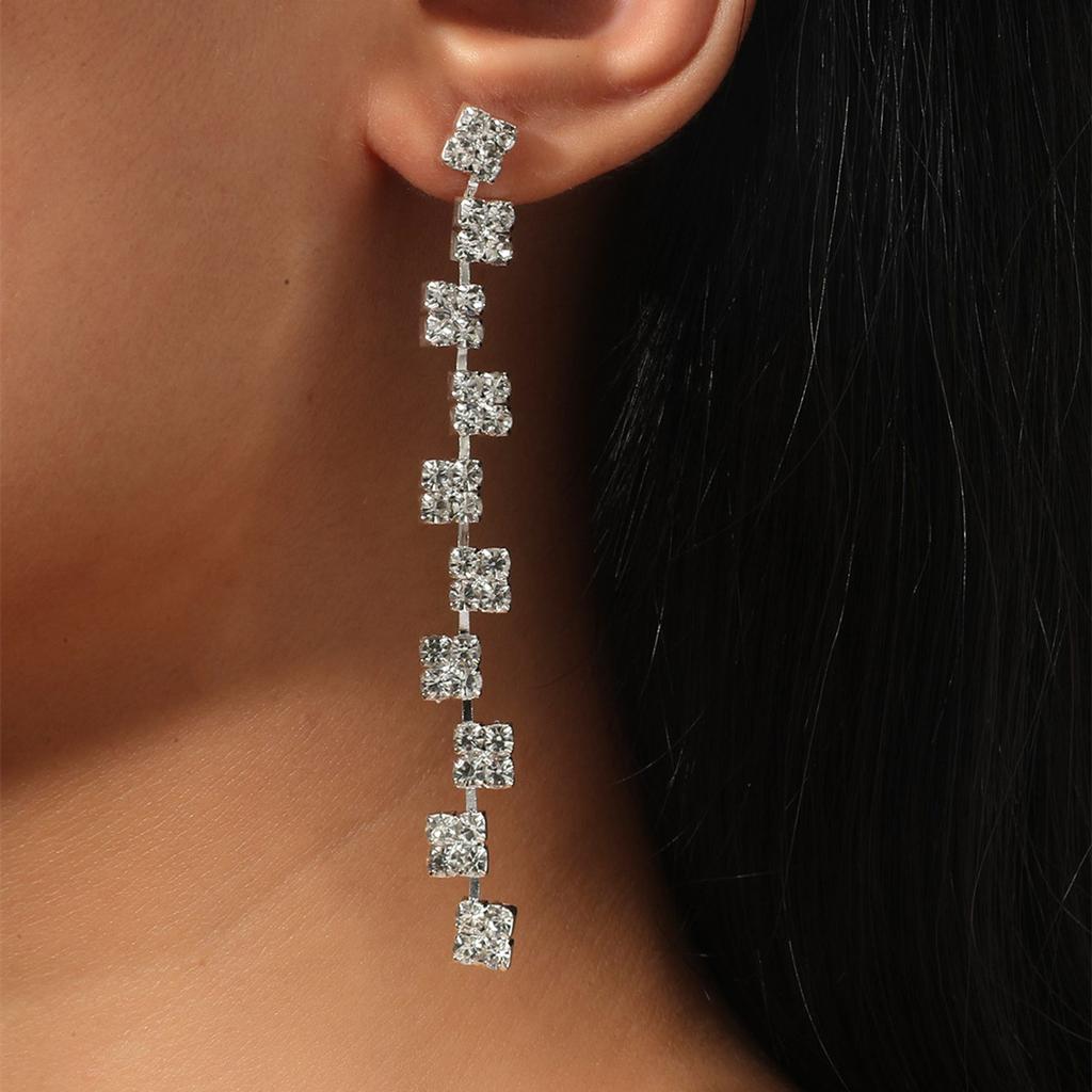Europäische und amerikanische Mode super funkelnde lange Ohrhänger Damen, temperamentvolle Luxus-Ohrstecker, Fabrikdirektverkauf
