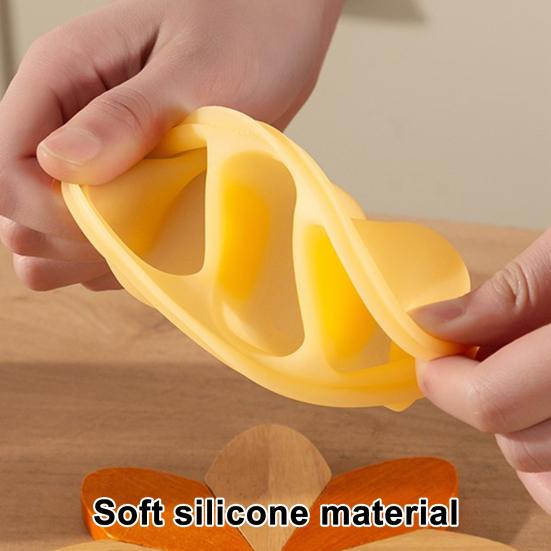 Ice Cube Mold Food Grade Silicone Ice Tray Three-Compartment Easy Release Compact Ice Cube Maker for Home DIY Drinks And Food Storage