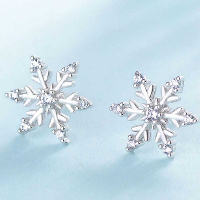 Zircon Snowflake Stud Earrings for Women - European & American Style, Christmas Copper-Plated Silver Jewelry with Mini Diamond Accents.
