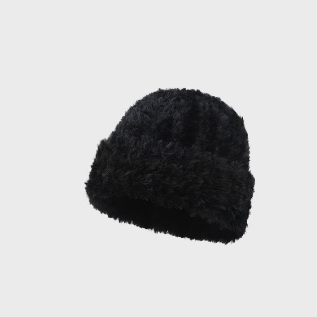 White versatile hat in autumn and winter, cold hat in autumn and winter, warm big head, winter ear protectors, plush knitted wool hat