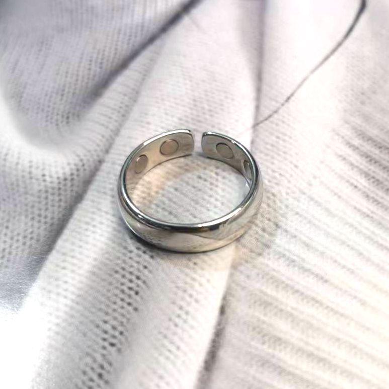 Spot Personalisierter Herren Rosegold Elektroplattierter Magnetischer Gesundheitsring