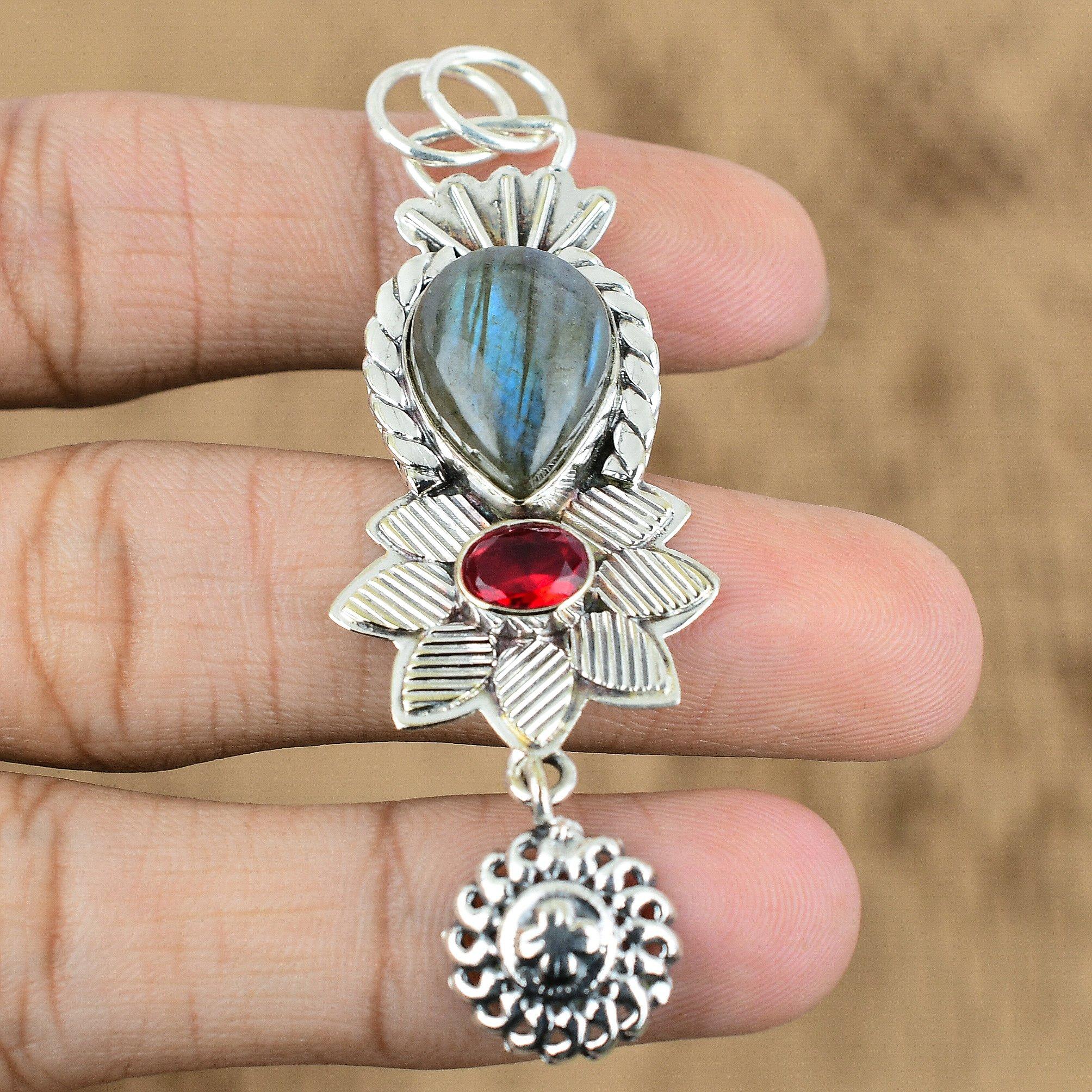 

Gift For Women Jewelry Pendant 925 Sterling Silver Natural Labradorite Gemstone