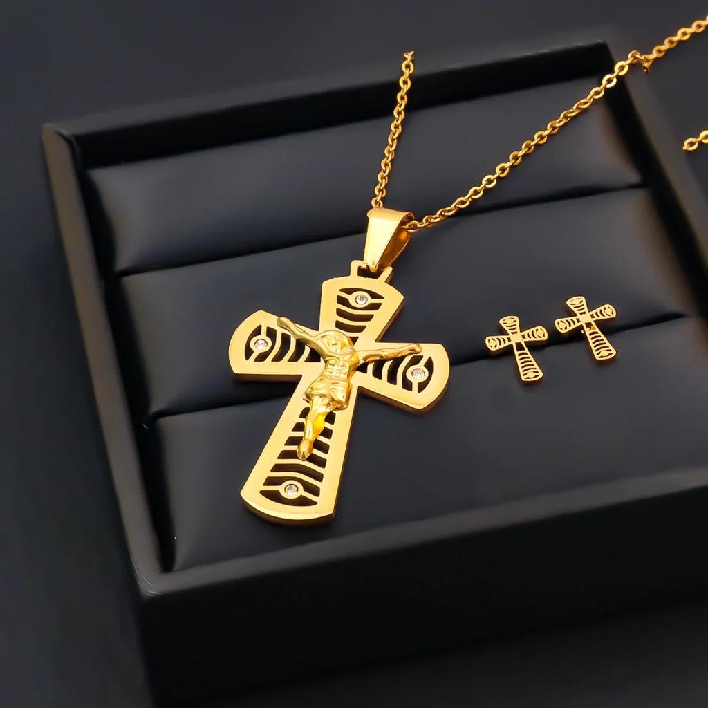 Stainless Steel Christian Jesus Cross Necklace for Women Men Chains Religion Cross Pendants Jewelry Prayer Gifts