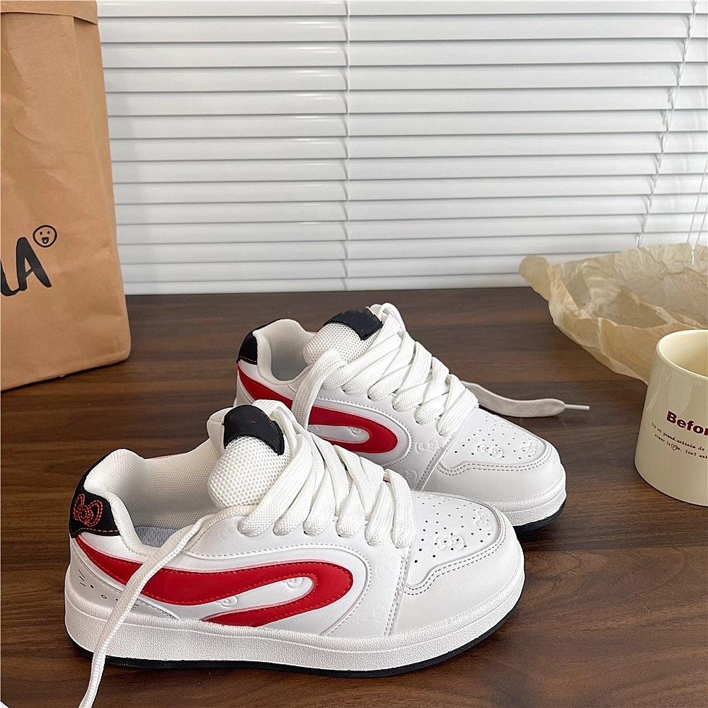 White and red color matching letter bread shoes women's spring new versatile sports and leisure board shoes