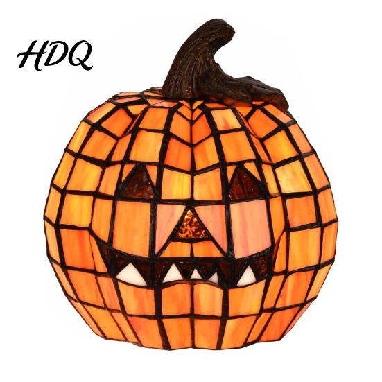 Weiche Leuchtende Kürbislampe Buntglaslampe Halloween LED-Laterne Oranger Akzent Kleines Nachtlicht Licht Gotischer Nachttisch für Innenbereich Zuhause S black