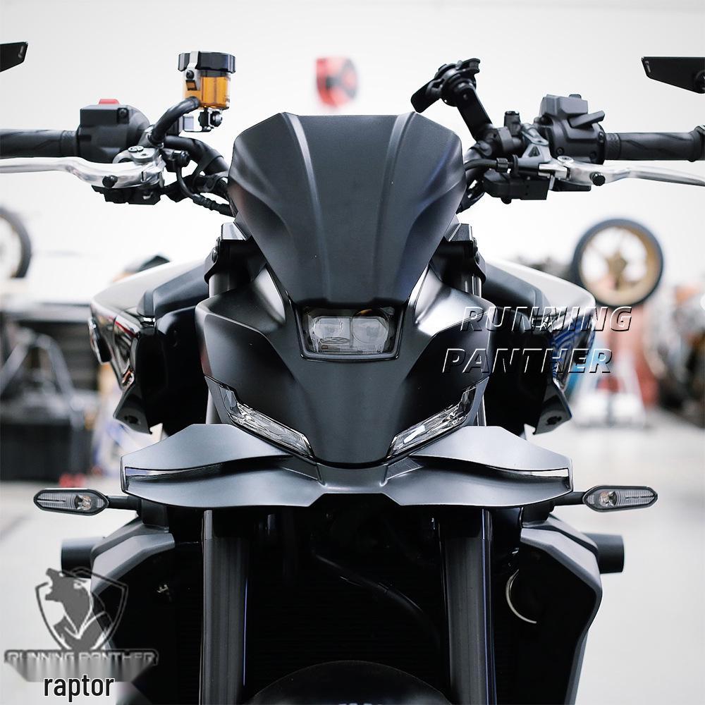 Yamaha MT-09/SP24 Individueller Schnabel-förmiger Unterlippen-Spoiler: Windschneiden-Design für verbesserte Leistung.