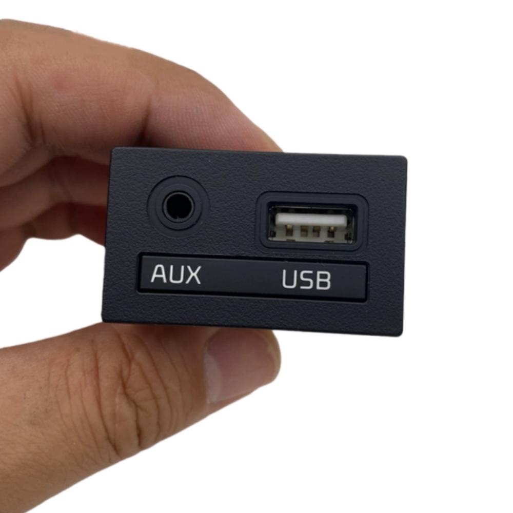 USB AUX Audio Input Port Adapter Jack For 16-21 Kia Cerato Forte K3 96120-A7600