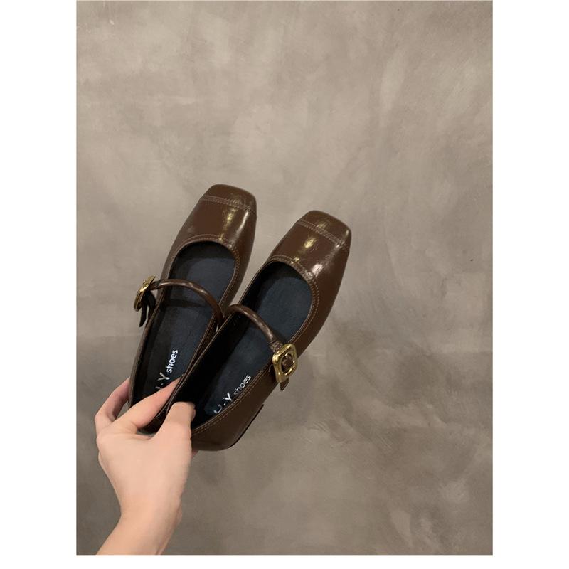 

Mary Jane women s shoes spring and summer 2025 new shallow mouth flat bottom square head word belt women s shoes black single shoes women s shoes 35