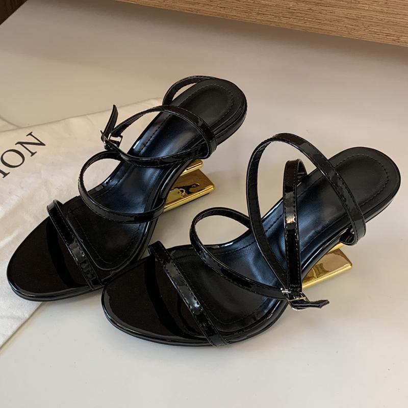 

Fashion Eilyken Summer Narrow Band Buckle Strap Woman Sandals Fashion Designer Fashion Fretwork High Heels Banquet Party Shoes 35 чорний