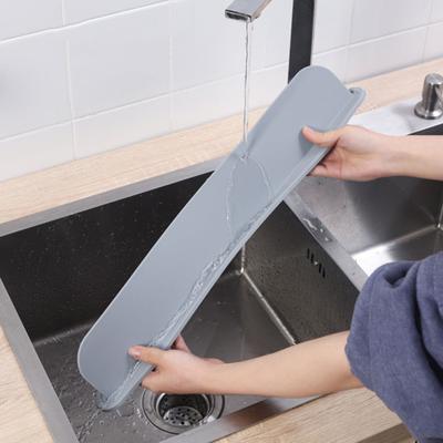 Water Deflector Thickened Splash-resistant Oil-Proof Strong Suction Cup Kitchen Sink Splash Guard Sink Flap Block Water Barrier Separate Baffle