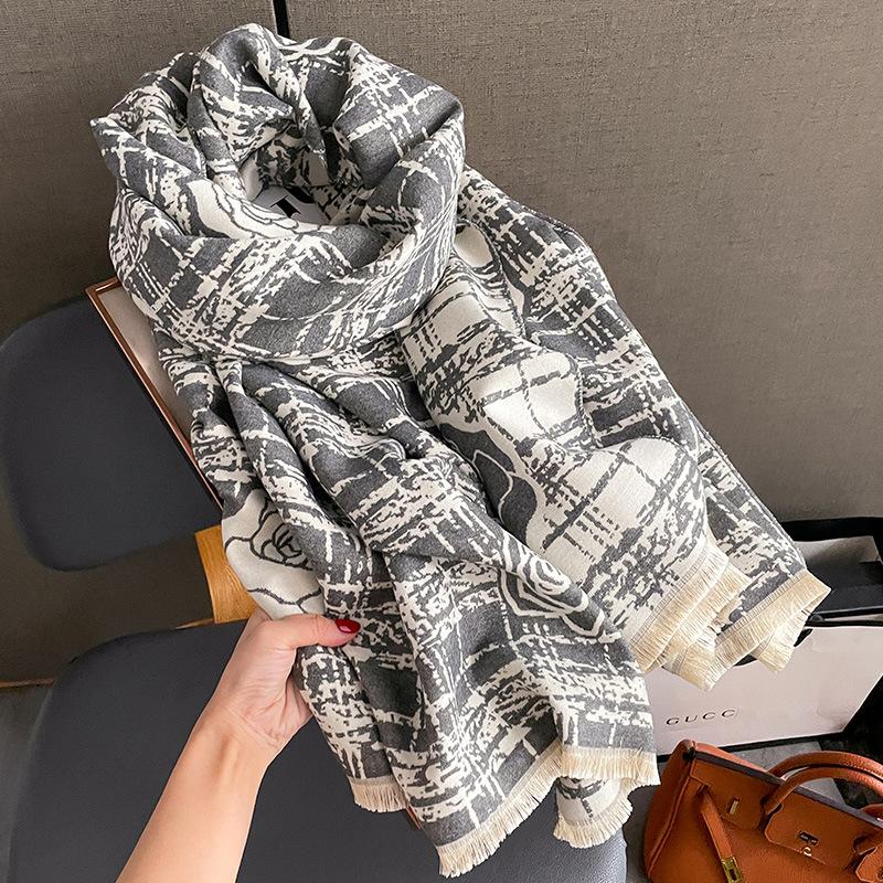 Toamnă și iarnă Nouă eșarfă din imitație de cașmir, cu două fețe, îngroșată, pentru menținerea caldă a ținutei exterioare.