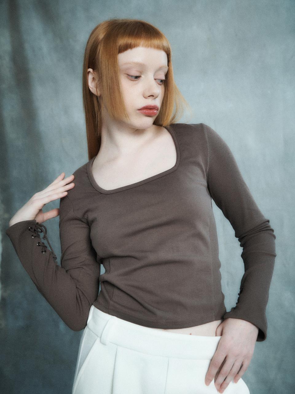 Renezmia Eyelet Tide Detail Top_Brown
