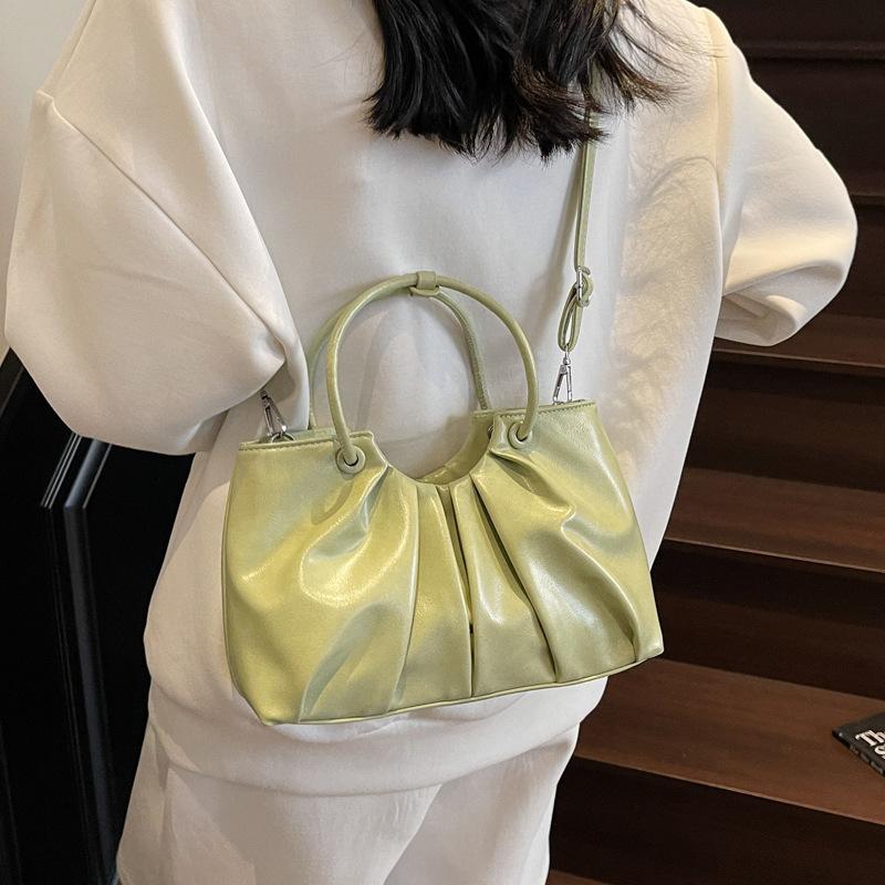 Korean version of the tide portable pleated cloud bag 2050 new large-capacity bag single shoulder women's summer women's oblique span bag