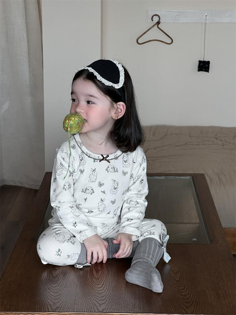 Baby loungewear pajamas infant clothes Class A boneless long johns two-piece set autumn and winter girls' suit