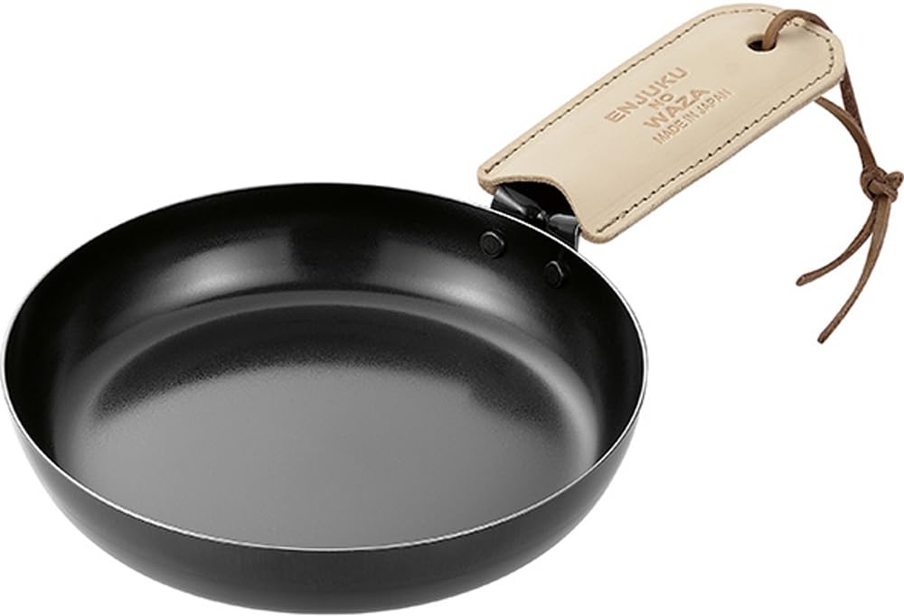 

Сковорода Yokoyama Tsubamejuku no Waza Pro Style 16 см, в комплекте кожаная крышка и EJTP-352 чёрный